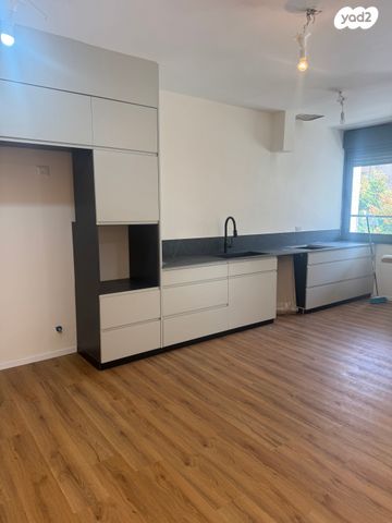 דירה, יד החזקה, נגבה, רמת גן