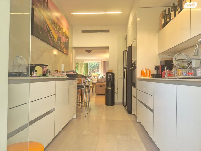 דירה, מרכז, הרצליה