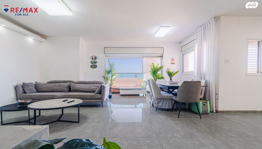 גג/ פנטהאוז, הרב מנצור בן שמעון, אשקלון