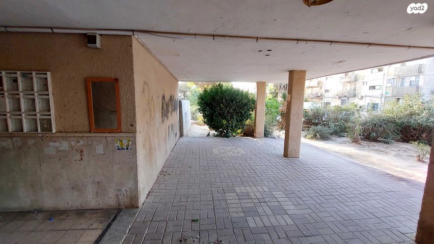 דירה, שמעון בר גיורא, שכונה ד', באר שבע