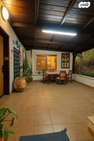 בית פרטי/ קוטג', גבת, גבת