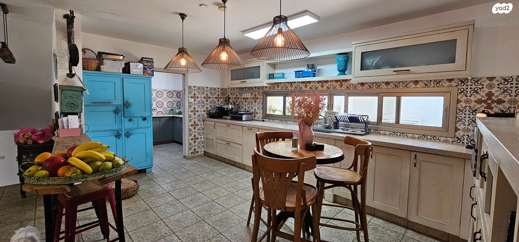 בית פרטי/ קוטג', יהושפט 75, מלכי ישראל, קרית גת