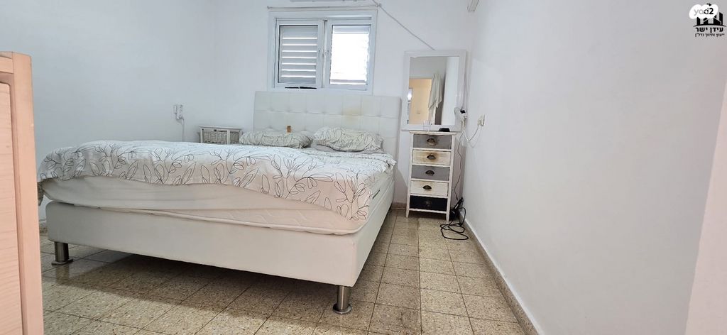 דירה, צביה לובטקין 34, נווה אליעזר וכפר שלם מזרח, תל אביב יפו