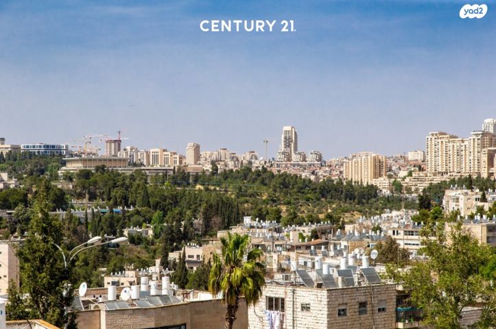 גג/ פנטהאוז, קטמון הישנה, ירושלים