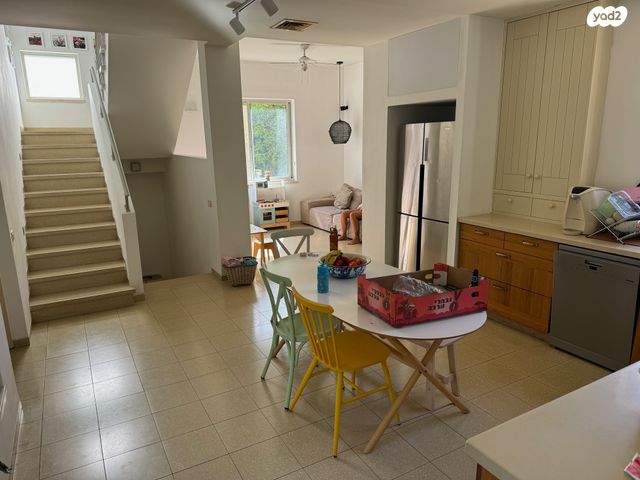 בית פרטי/ קוטג', בת חן