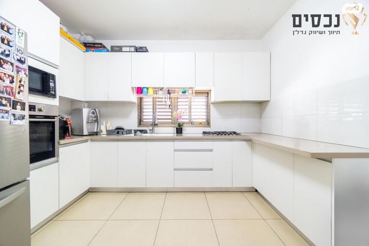 דירה, מנחם רצון 30, מחנה יהודה, פתח תקווה