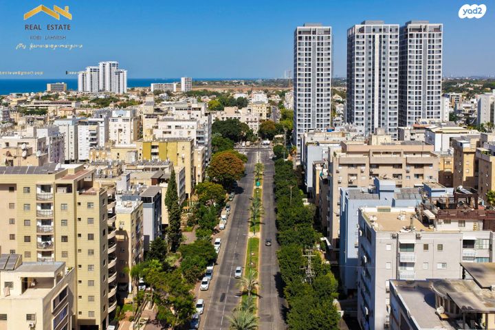 דירה, שדרות חיים וייצמן 91, נתניה