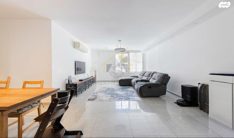 דירה, אברהם אבו שדיד, מרכז העיר דרום, נתניה