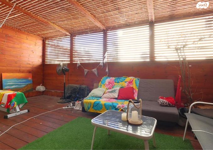 דירה, נפתלי 9, קרית ביאליק