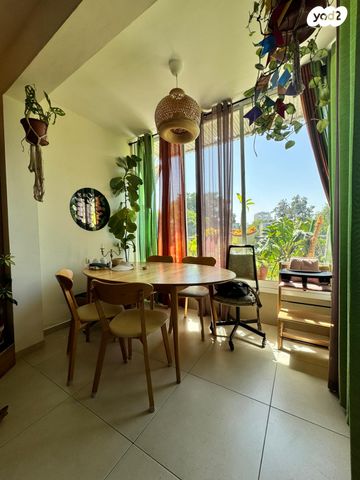 דירה, דב ממזריץ' 18, תל אביב יפו