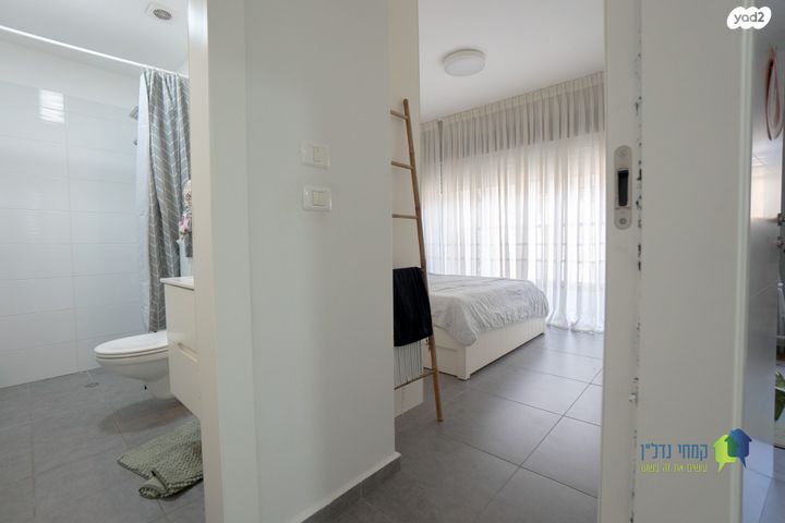 דירה, הירדן, נגבה, רמת גן