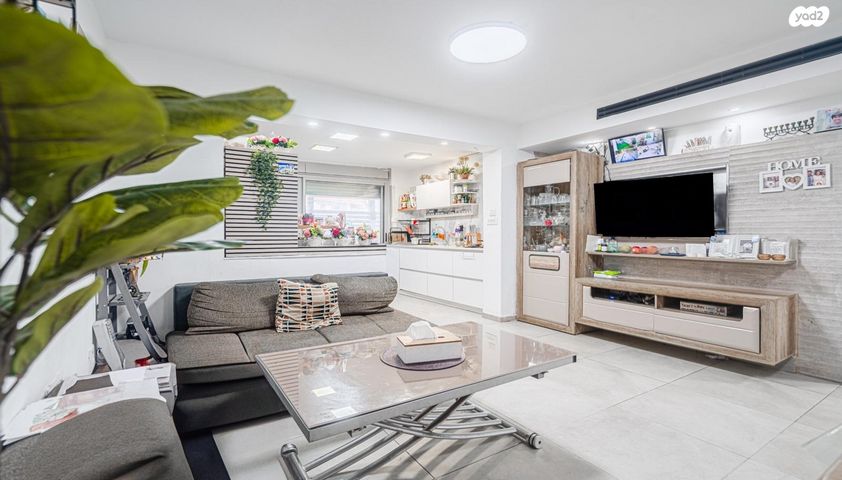 דירת גן, שדרות עמק האלה 28, שקמים ואגמים, אשקלון