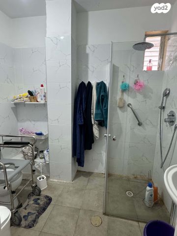 דירה, דרך משה דיין, נווה ברבור, כפר שלם מערב, תל אביב יפו