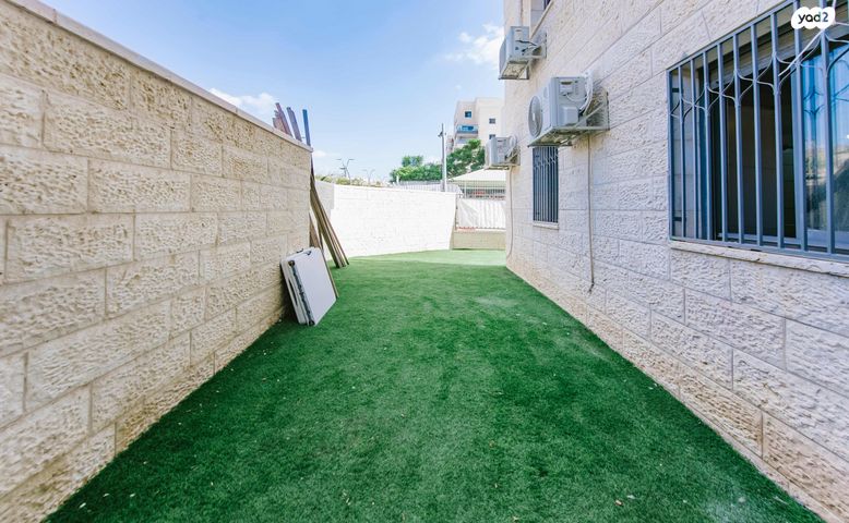 דירת גן, אביי 23, דובב מישרים / רמת בית שמש ד-1, בית שמש