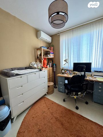 דירה, דב ממזריץ' 18, תל אביב יפו