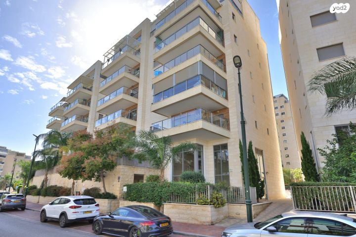 דירה, יקינטון, גבעת הרקפות, קרית ביאליק