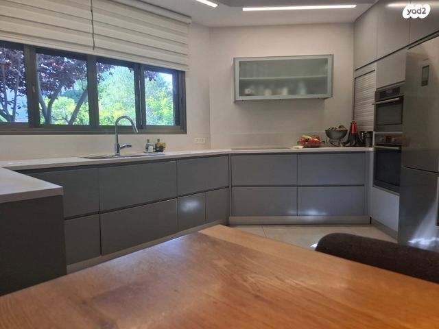 בית פרטי/ קוטג', אשר, שיכון אשר, רעננה