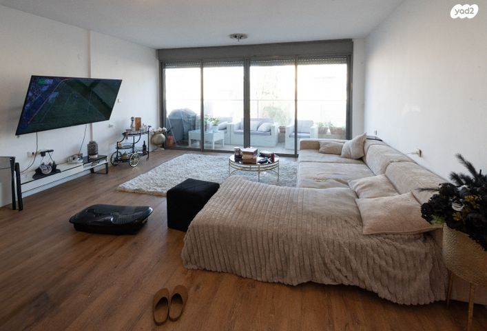 דירה, טשרניחובסקי, הרצליה