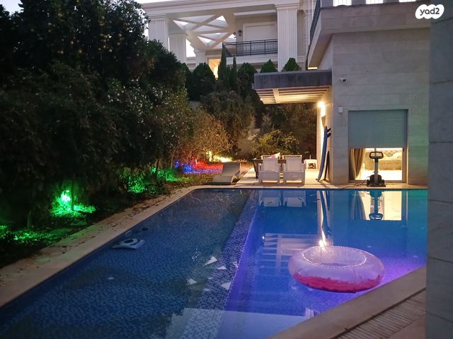 בית פרטי/ קוטג', הרקיע, הגולף, קיסריה