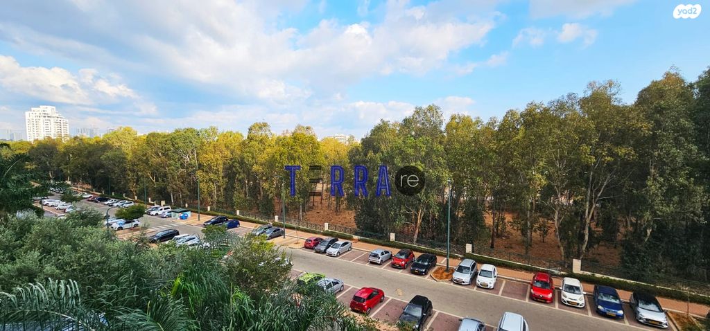 דירה, אלונים, קרית השרון, נתניה