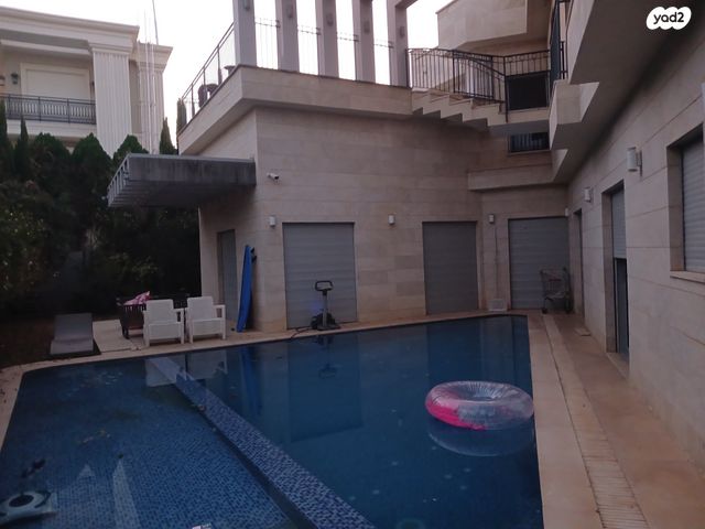 בית פרטי/ קוטג', הרקיע, הגולף, קיסריה