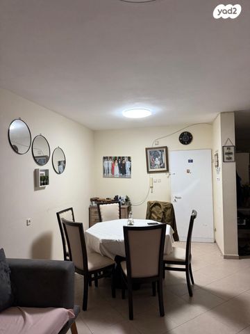 דירה, גדרה הצעירה, גדרה