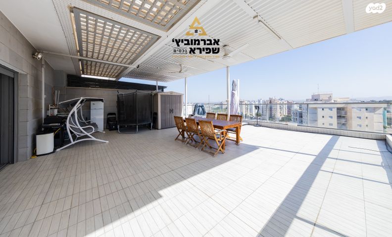 גג/ פנטהאוז, חטיבת הנח"ל 14, הפארק, חדרה