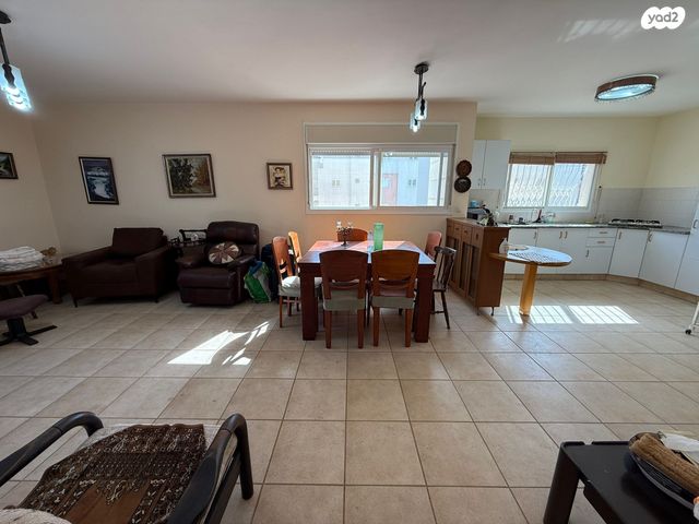 דירה, הלל יפה 38, מרכז העיר, חדרה