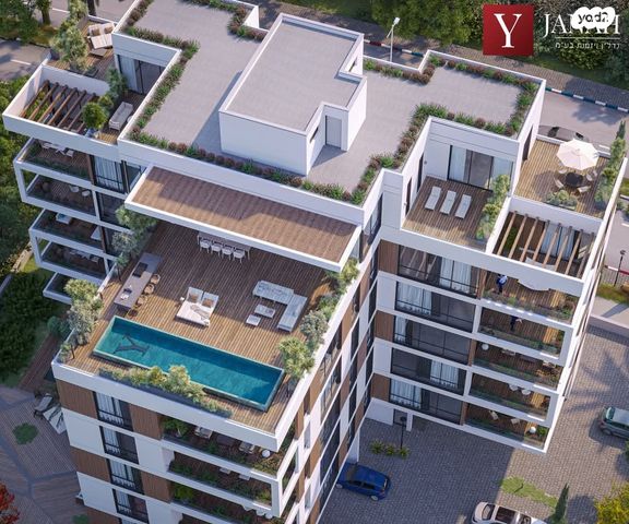 גג/ פנטהאוז