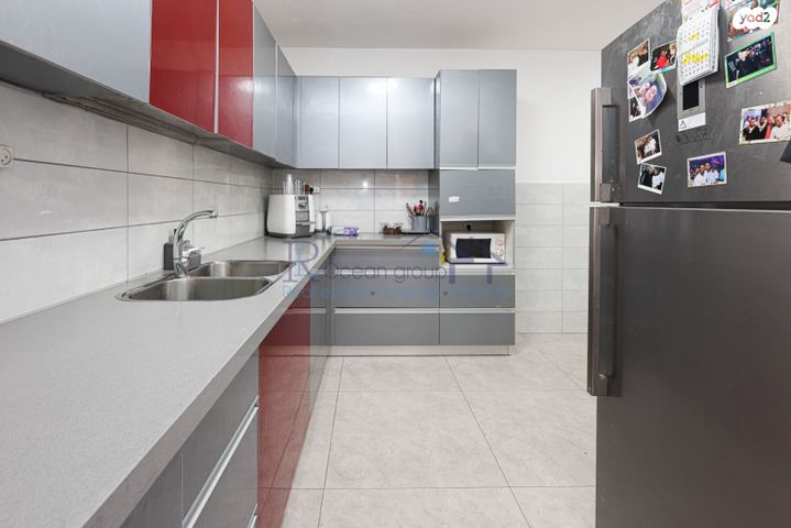 דירה, שדרות חיים וייצמן 94, צפון מזרח מרכז העיר, נתניה