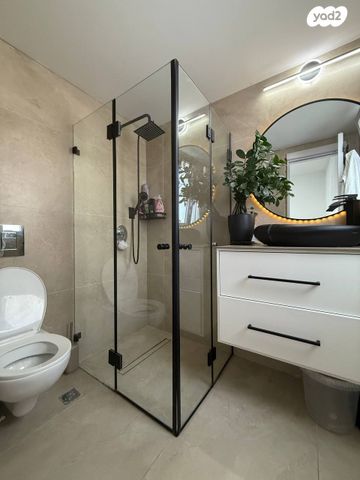 דירה, ראובן ברקת, קרית אילון, חולון