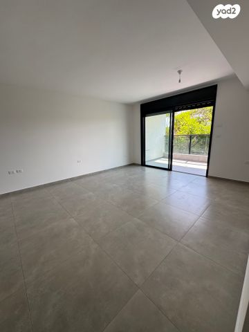 דירה, הרב שאולי, רובע ד', אשדוד