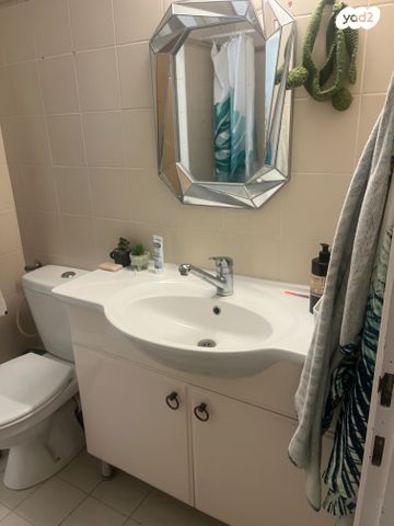 דירה, יוני נתניהו, רמת הדר, גבעת שמואל