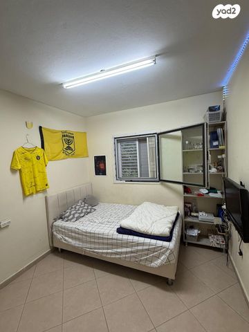 דירה, גדרה הצעירה, גדרה