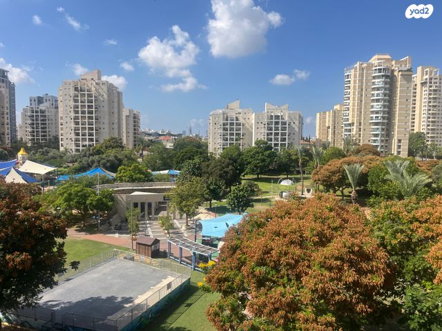 דירה, יוני נתניהו, רמת הדר, גבעת שמואל