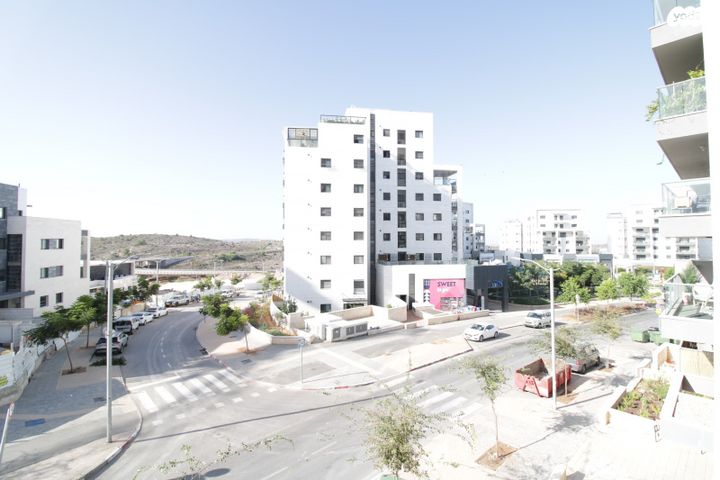 דירה, גולדה מאיר, מורשת, מודיעין מכבים רעות