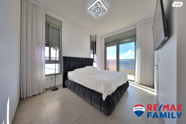 גג/ פנטהאוז, שדרות בית וגן, בית וגן, קרית אתא