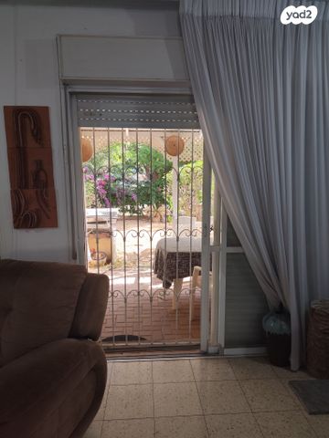 בית פרטי/ קוטג', הרב הרצוג 8, כוכב הצפון, אשקלון