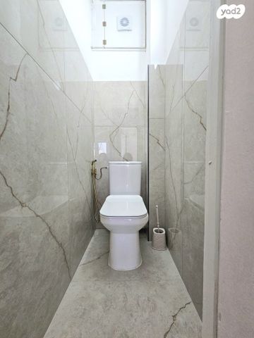 דירה, הירדן 90, אזור הבילויים, רמת גן