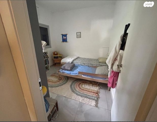 דירת גן, הגיבור האלמוני 23, יד אליהו, תל אביב יפו