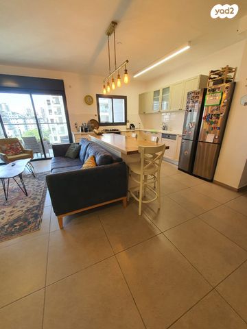 דליה רביקוביץ' 