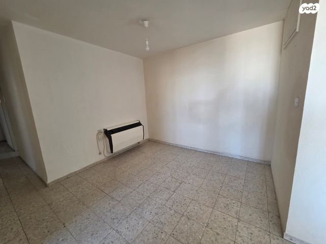 דירה, הרב קירשטיין, מרכז העיר, עפולה