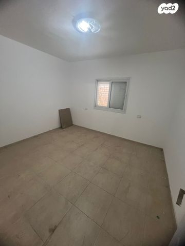 דירת גן, שכונה א', באר שבע