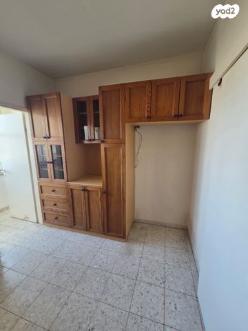 דירה, הרב קירשטיין, מרכז העיר, עפולה