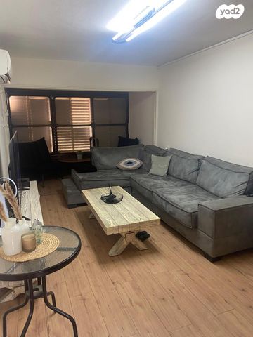 שדרות ששת הימים 23