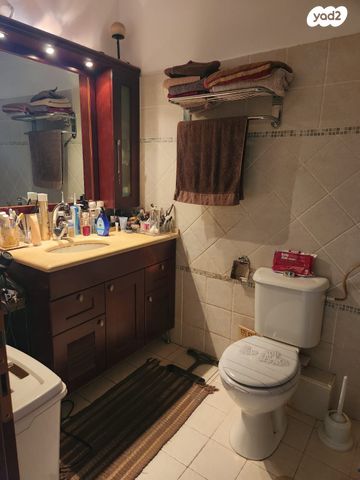 דירה, בנימין מינץ, פתח תקווה