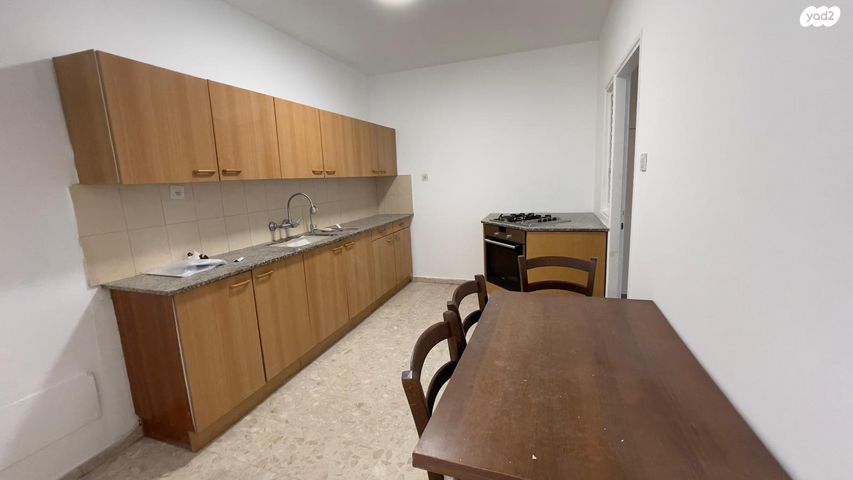 דירה, החולה 17, נווה יהושע, ערמונים, רמת גן