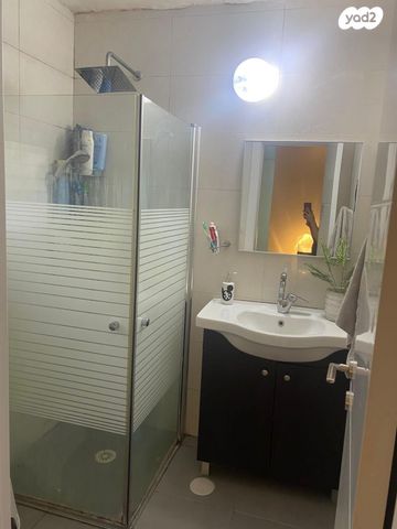 דירה, שדרות ששת הימים 23, נווה אליעזר וכפר שלם מזרח, תל אביב יפו