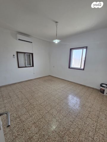 דירה, הרב קירשטיין, מרכז העיר, עפולה