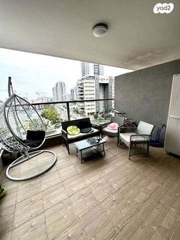 דירה, הנרייטה סאלד 4, כרמי גת, קרית גת